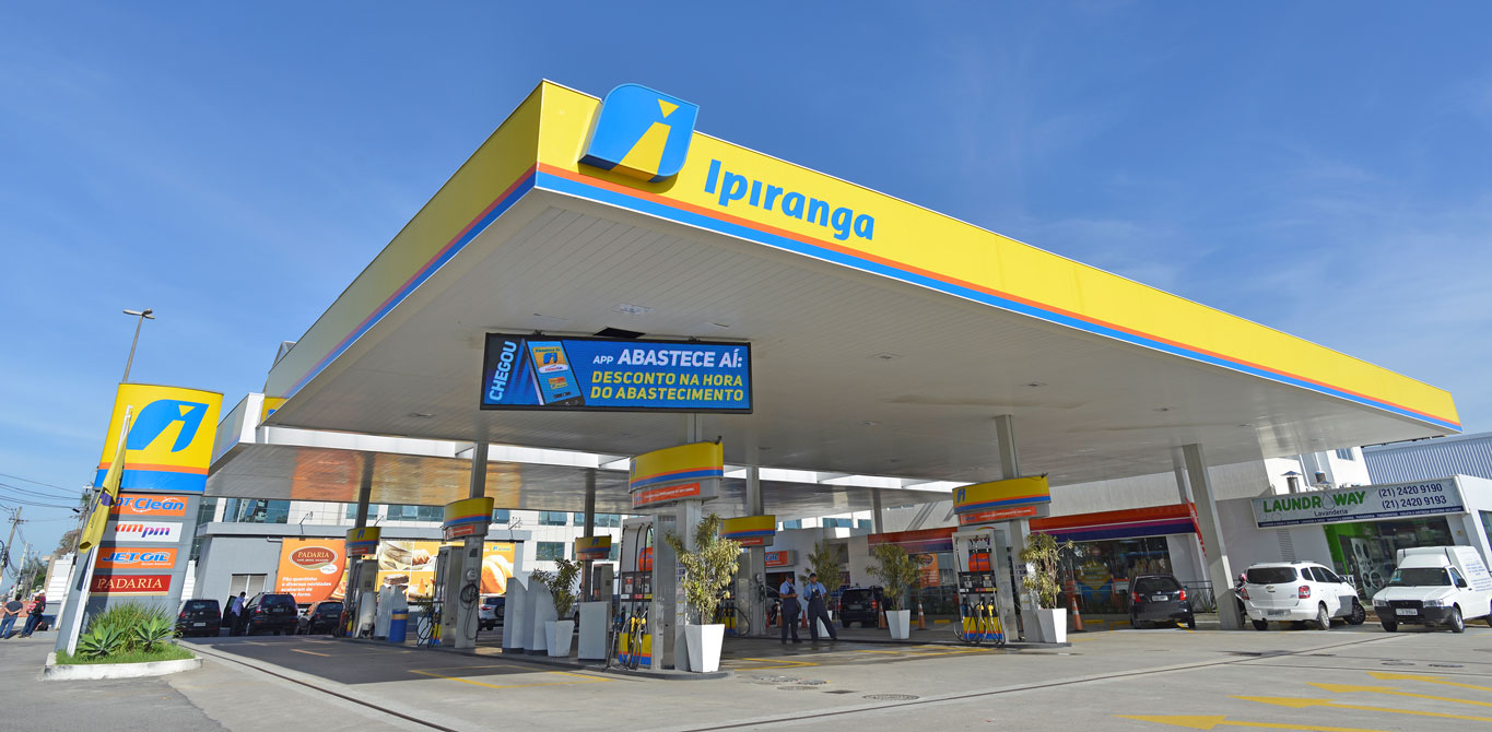 Imagem de um posto de abastecimento Ipiranga